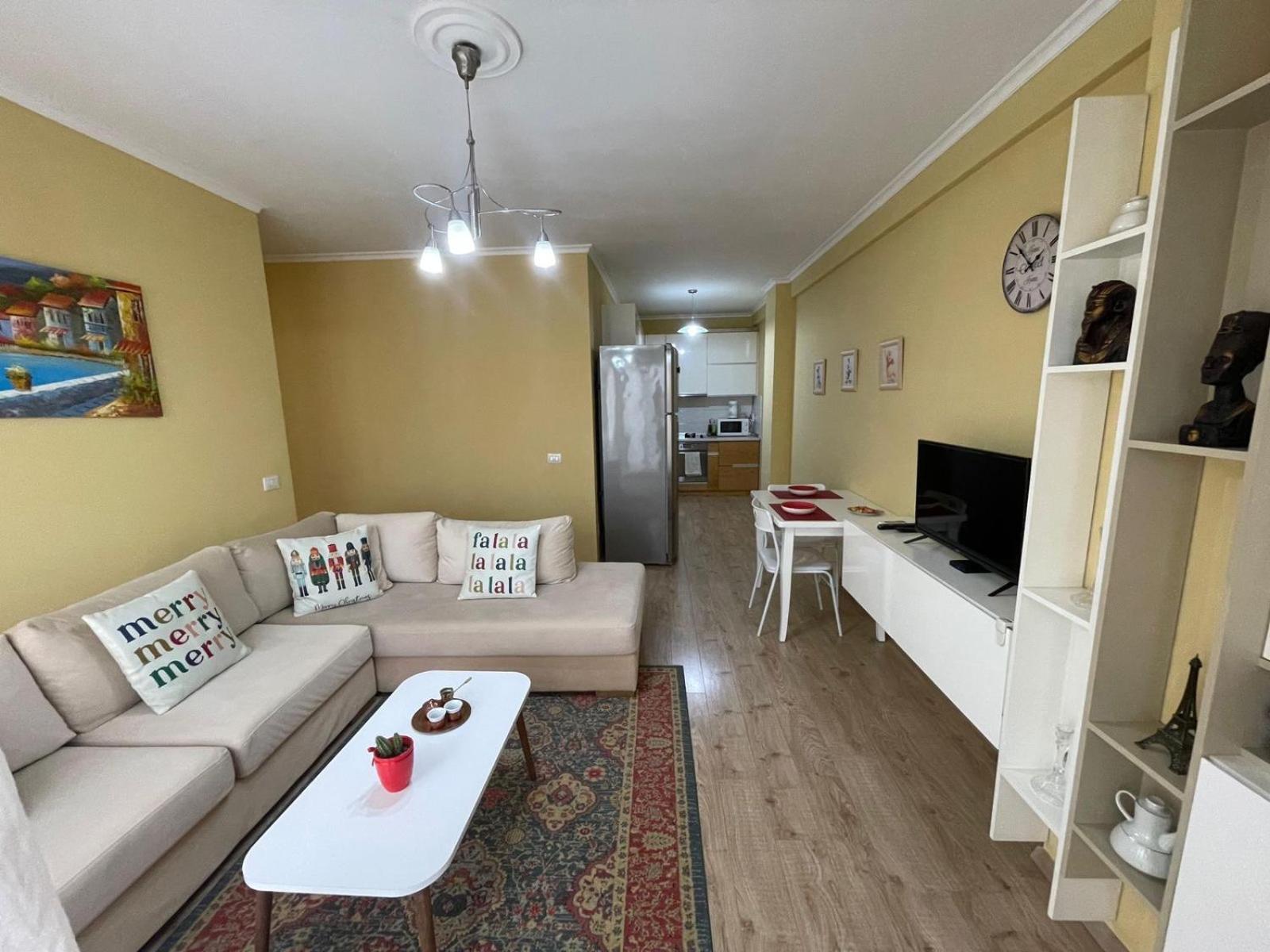 Ergi'S Host Apartment Τίρανα Εξωτερικό φωτογραφία