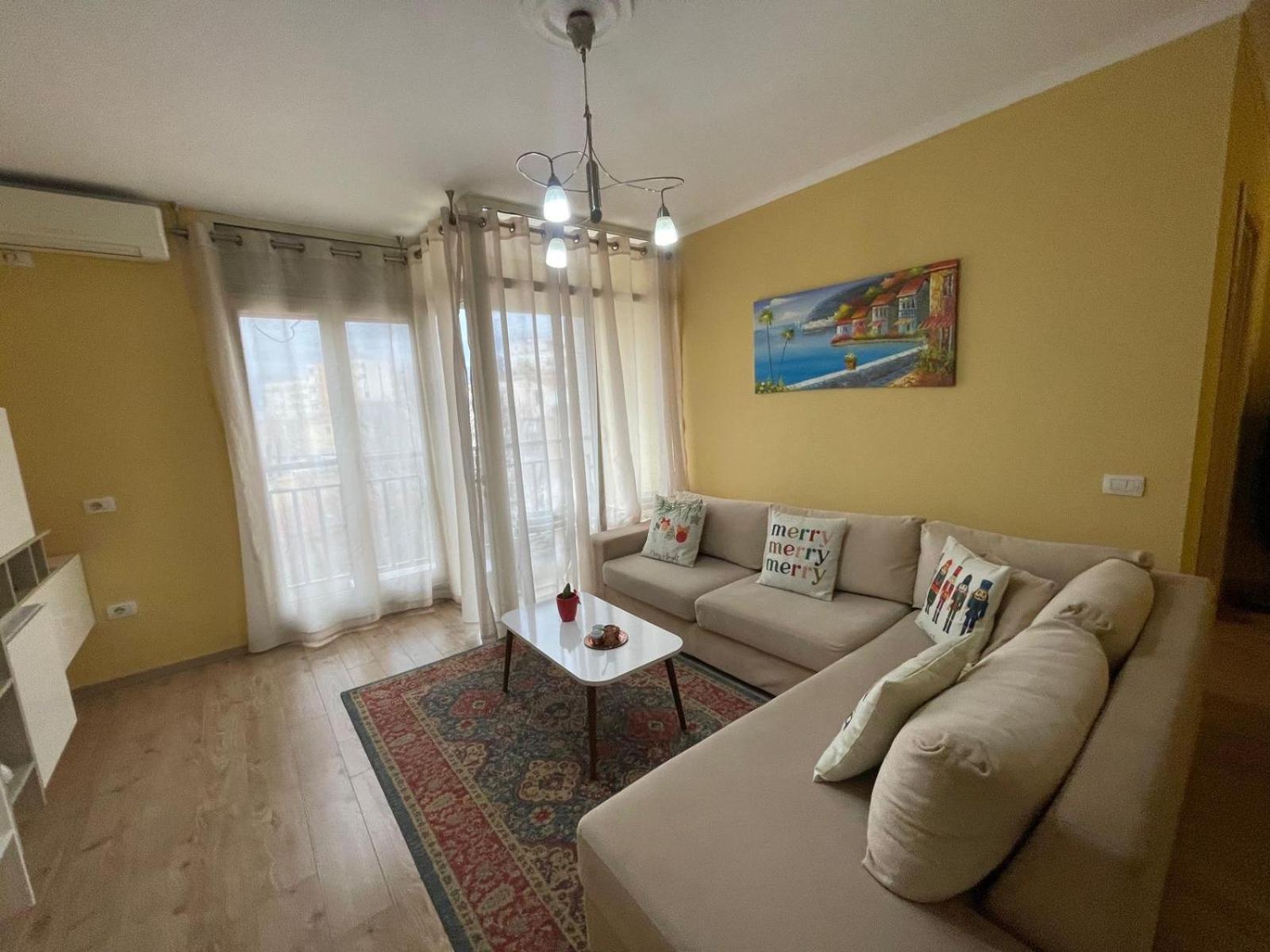 Ergi'S Host Apartment Τίρανα Εξωτερικό φωτογραφία
